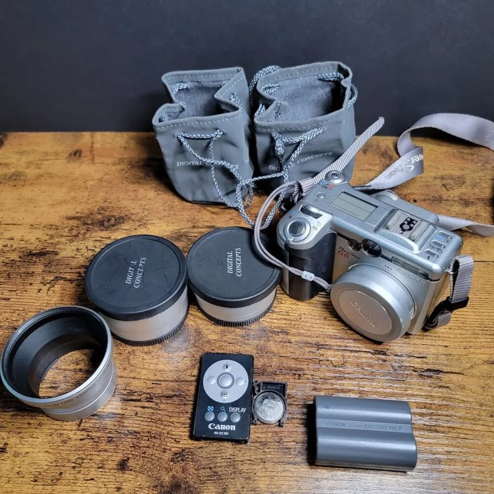 CANON POWER SHOT G6 CAMERA KIT